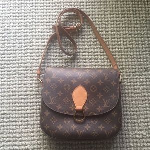 Authentic Louis Vuitton GM Saint Cloud Crossbody